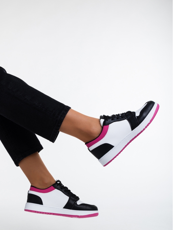 Γυναικεία αθλητικά παπούτσια μαύρα με φούξια από οικολογικό δέρμα Tatyanna - Kalapod.gr