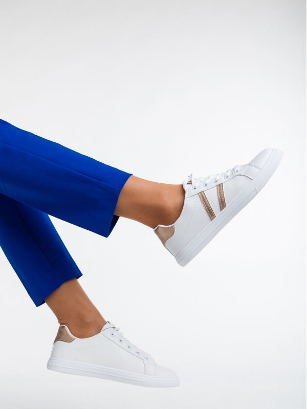 Γυναικεία αθλητικά παπούτσια λευκά με σαμπανί από οικολογικό δέρμα Virva - Kalapod.gr