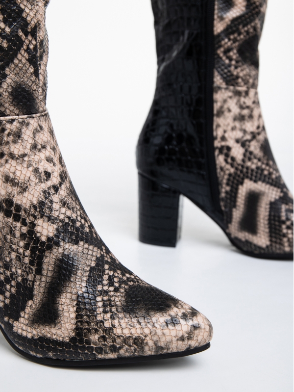 Γυναικείες μπότες μαύρα cu μπεζ από οικολογικό δέρμα λουστρίνι Dorka, 6 - Kalapod.gr