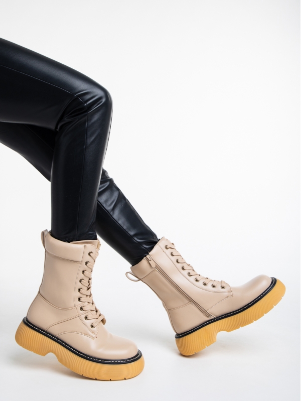 Γυναικείες μπότες   μπεζ από οικολογικό δέρμα Nunzia - Kalapod.gr
