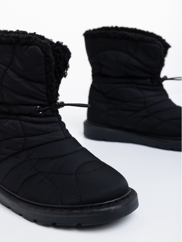 Γυναικείες μπότες μαύρα από ύφασμα Louella, 6 - Kalapod.gr