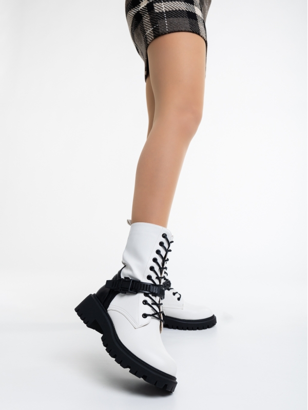 Γυναικεία μπότακια λευκά από οικολογικό δέρμα Liddy, 2 - Kalapod.gr