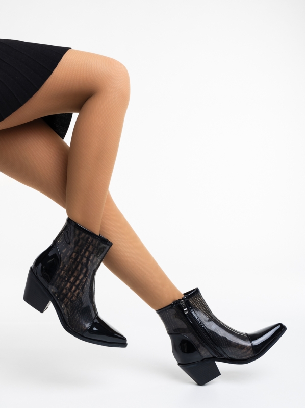 Γυναικείες μπότες μαύρα από ύφασμα Nakisha - Kalapod.gr