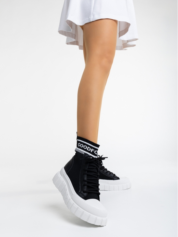 Γυναικεία αθλητικά παπούτσια μαύρα από ύφασμα Princell, 2 - Kalapod.gr