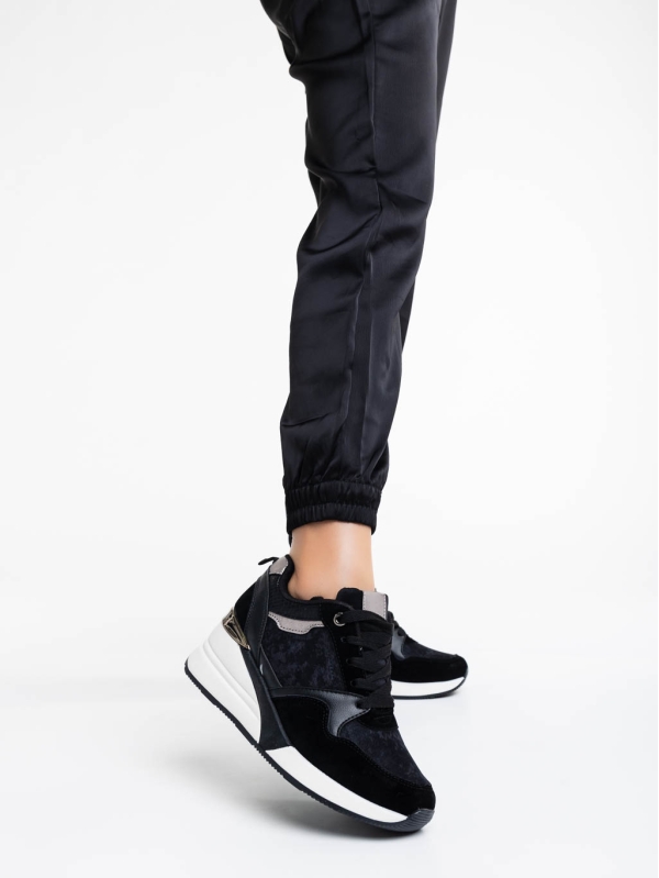 Γυναικεία αθλητικά παπούτσια μαύρα από ύφασμα Iolana, 2 - Kalapod.gr