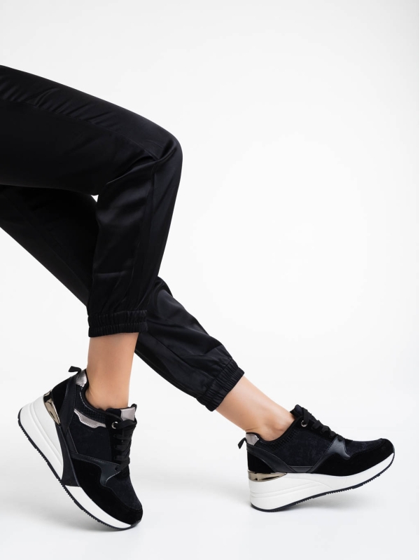 Γυναικεία αθλητικά παπούτσια μαύρα από ύφασμα Iolana, 4 - Kalapod.gr