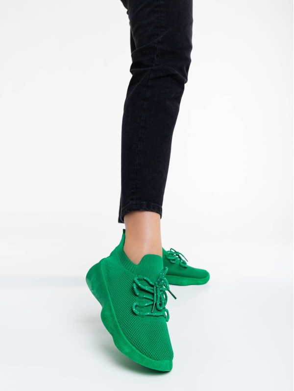 Γυναικεία αθλητικά παπούτσια πράσινα από ύφασμα Ramila, 2 - Kalapod.gr