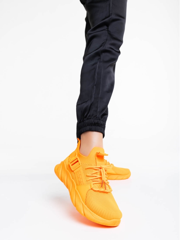 Γυναικεία αθλητικά παπούτσια πορτοκαλί από ύφασμα Renie, 2 - Kalapod.gr