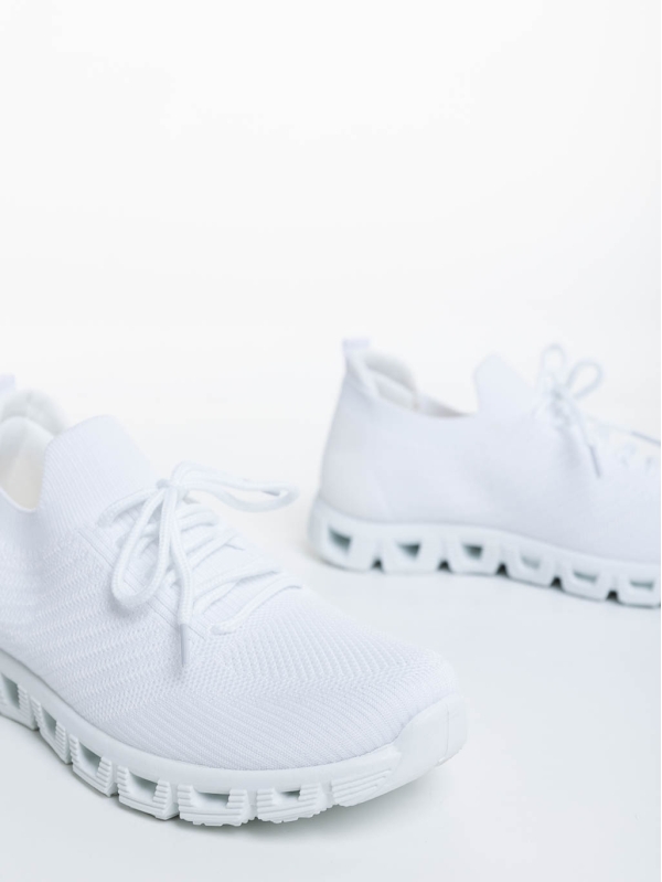 Γυναικεία αθλητικά παπούτσια λευκά από ύφασμα Romeesa, 6 - Kalapod.gr