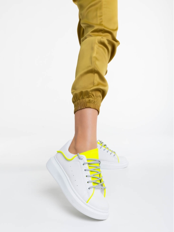 Γυναικεία αθλητικά παπούτσια λευκά με κίτρινο από οικολογικό δέρμα Brinda, 2 - Kalapod.gr