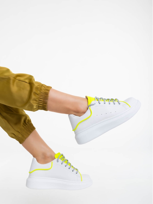 Γυναικεία αθλητικά παπούτσια λευκά με κίτρινο από οικολογικό δέρμα Brinda, 3 - Kalapod.gr