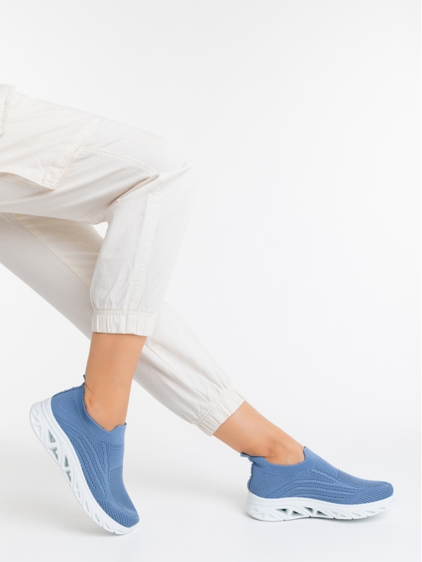 Γυναικεία αθλητικά παπούτσια μπλε από ύφασμα Yazmin - Kalapod.gr
