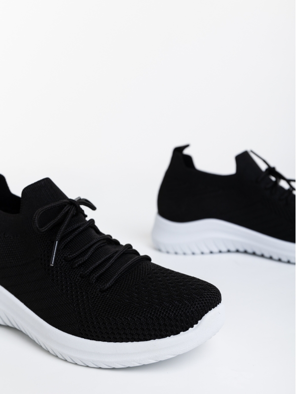 Γυναικεία αθλητικά παπούτσια μαύρα με λευκό από ύφασμα Therese, 6 - Kalapod.gr