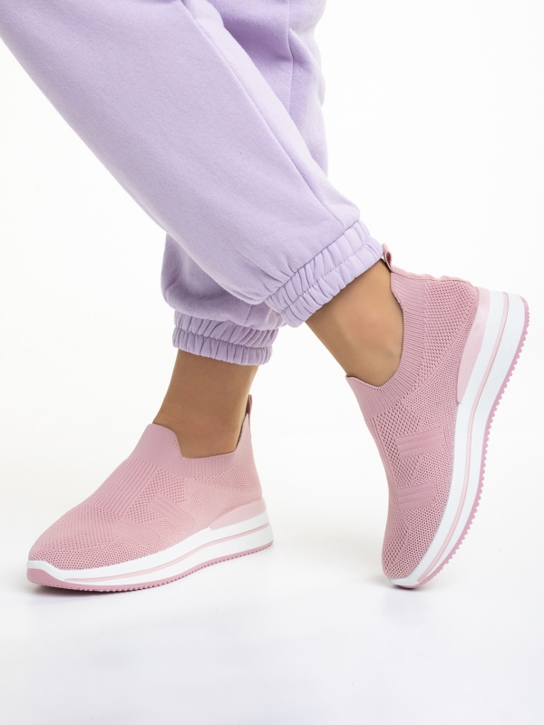 Γυναικεία αθλητικά παπούτσια ροζ από ύφασμα Moira, 3 - Kalapod.gr