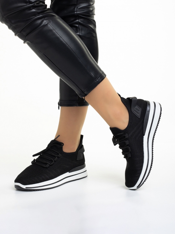 Γυναικεία αθλητικά παπούτσια μαύρα από ύφασμα Aryana, 4 - Kalapod.gr