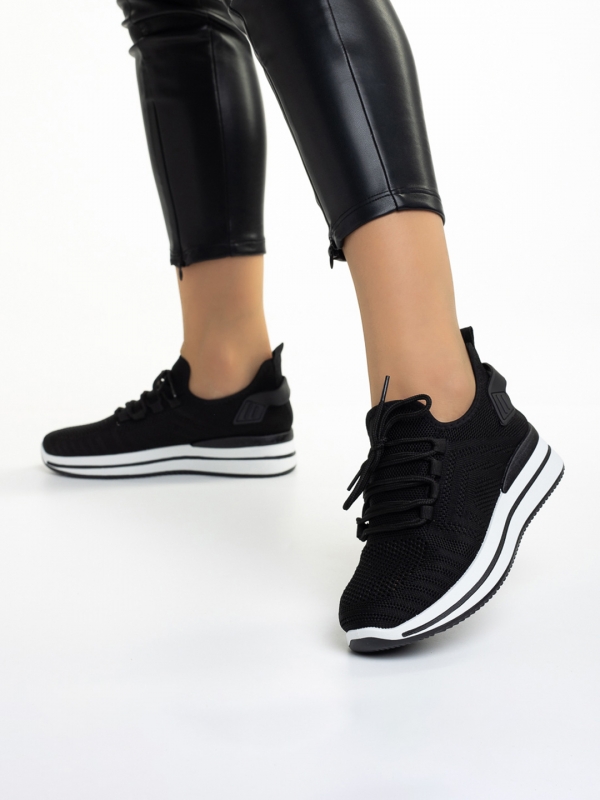 Γυναικεία αθλητικά παπούτσια μαύρα από ύφασμα Aryana, 5 - Kalapod.gr