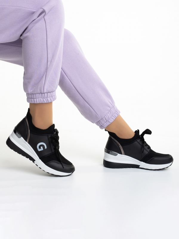 Γυναικεία αθλητικά παπούτσια μαύρα από οικολογικό δέρμα και ύφασμα Alix, 4 - Kalapod.gr