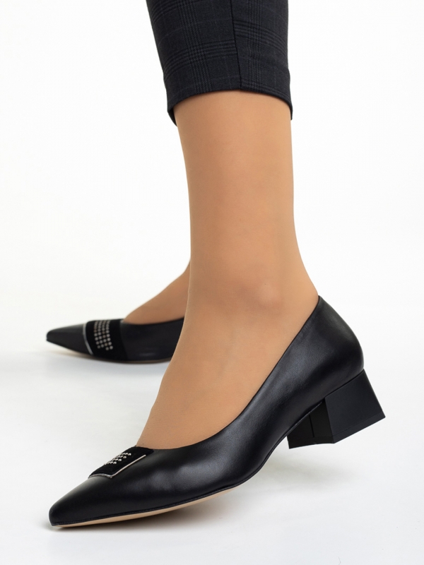 Γυναικεία παπούτσια Marco μαύρα από φυσικό δέρμα Kamini, 2 - Kalapod.gr