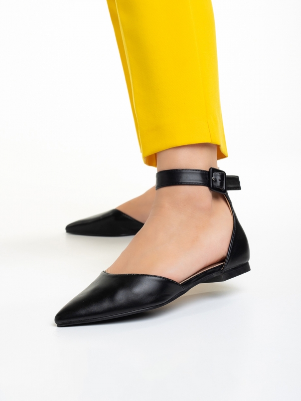 Γυναικεία παπούτσια   μαύρα από οικολογικό δέρμα Lilias, 2 - Kalapod.gr