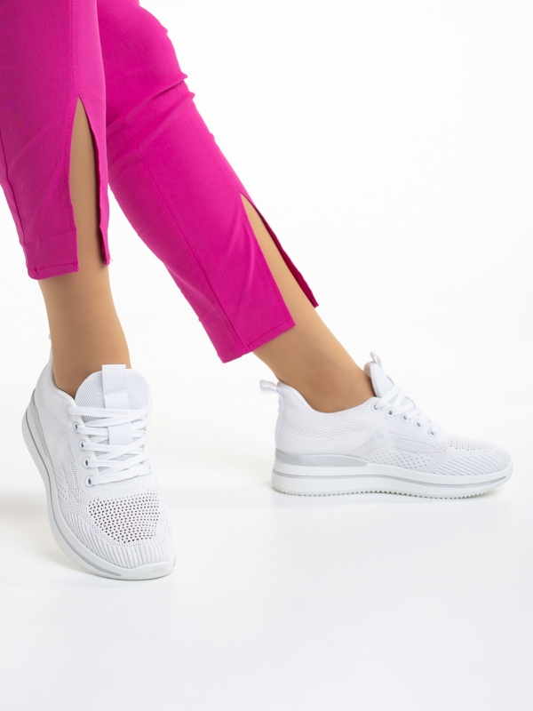 Γυναικεία αθλητικά παπούτσια λευκά από ύφασμα Jelena - Kalapod.gr