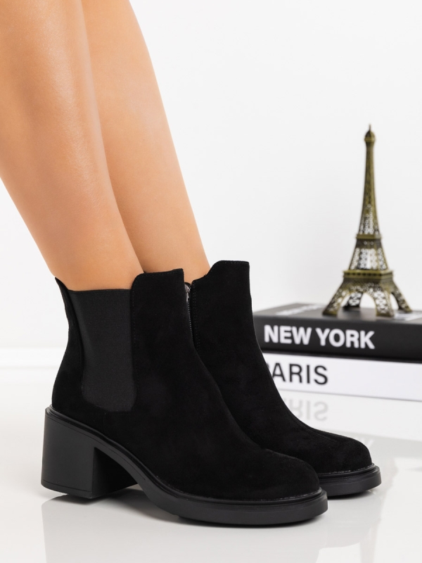 Μποτάκια με χοντρό τακούνι Onava  Μαύρο - Kalapod.gr