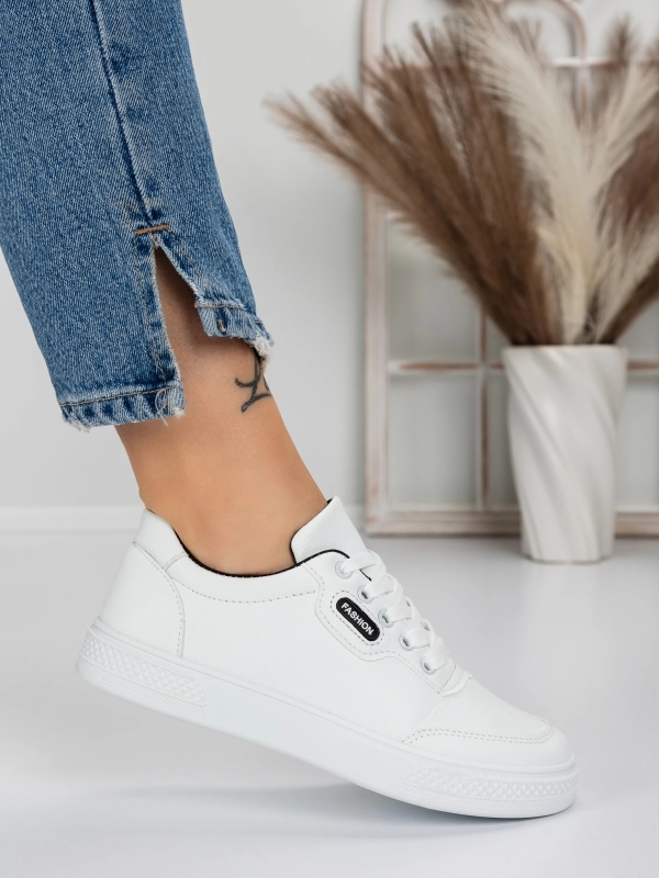 Γυναικεία Αθλητικά Παπούτσια Madeva Λευκό-Μαύρο, 3 - Kalapod.gr