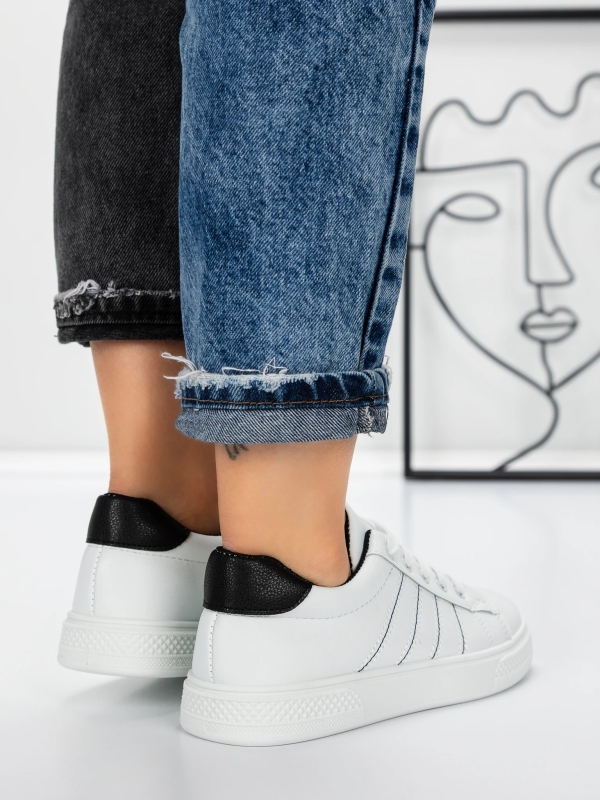 Γυναικεία αθλητικά παπούτσια Fatinza  Λευκό-Μαύρο, 5 - Kalapod.gr